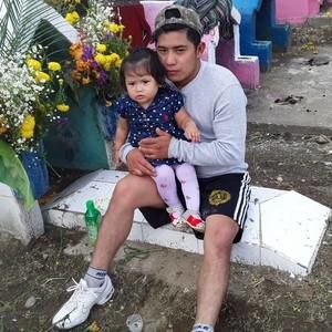 Meet your Posher, Moises